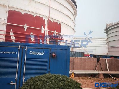 德高潔儲(chǔ)罐除銹爬壁機(jī)器人 開啟儲(chǔ)罐除銹工藝新模式，引領(lǐng)清潔設(shè)備研發(fā)新方向